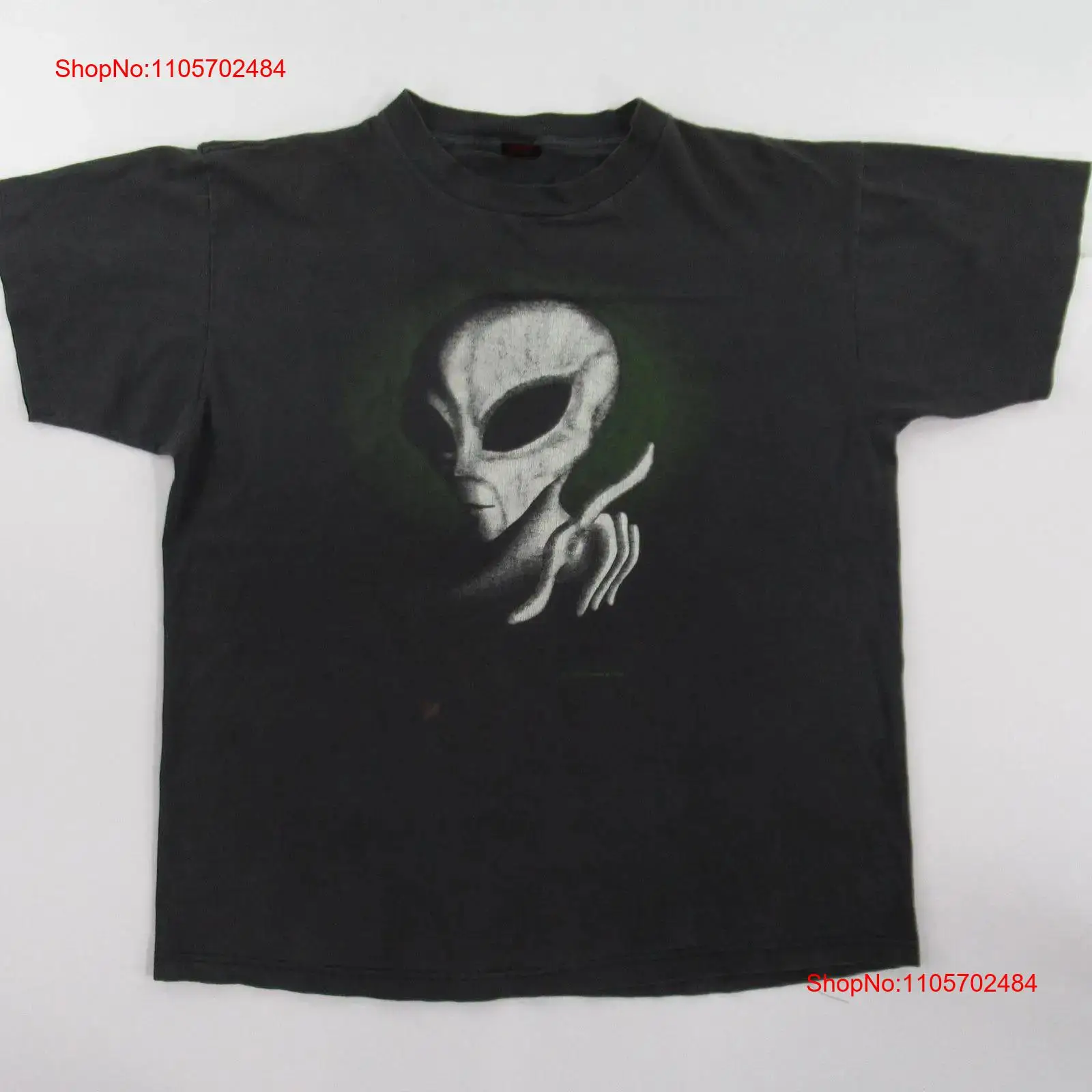 Vintage Fashion Victim Shirt - Vintage 1995 Fashion Victim Alien T-shirt