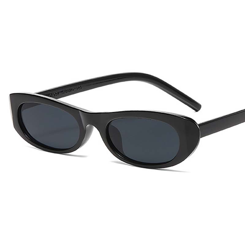 Ovale zonnebril met klein mont - Vintage Fashion Girl recensie en prijs
