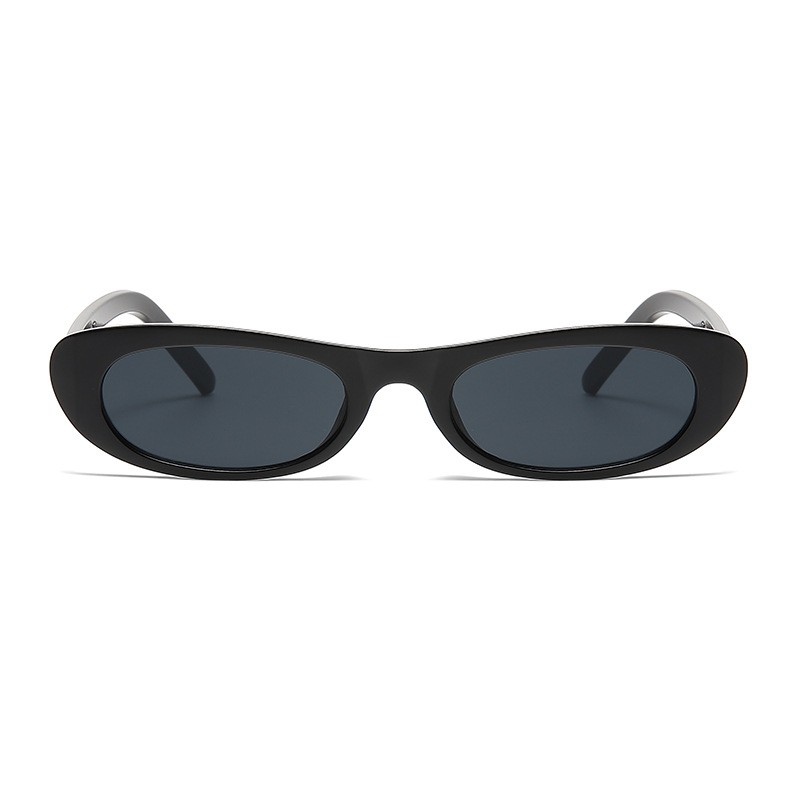 Ovale zonnebril met klein mont - Vintage Fashion Girl recensie en prijs