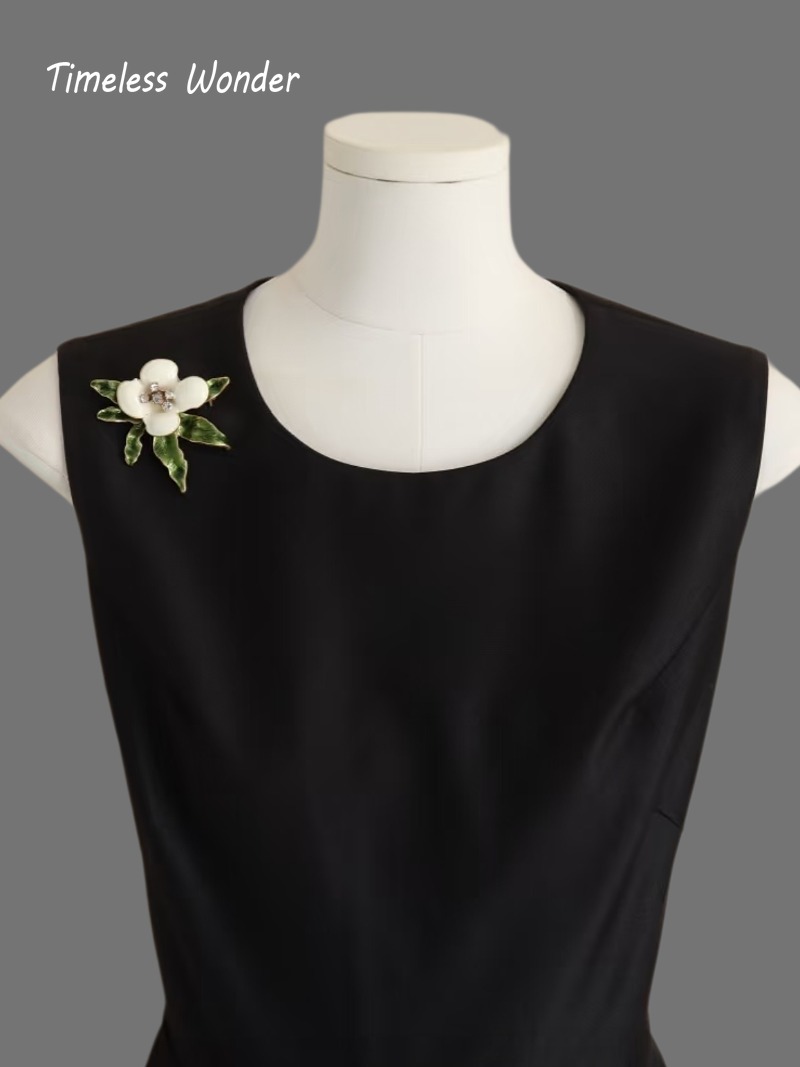 Tijdloze Wonder Retro Emaille  - Vintage Fashion Runway recensie en prijs